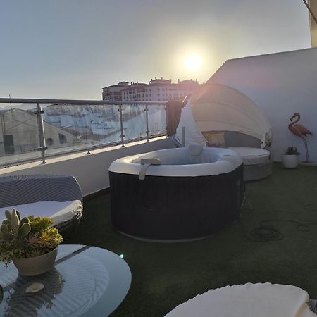 Atico Rilque, Apartamentos Independientes Con Jacuzzi Privado Y Terraza En Ronda Exterior photo